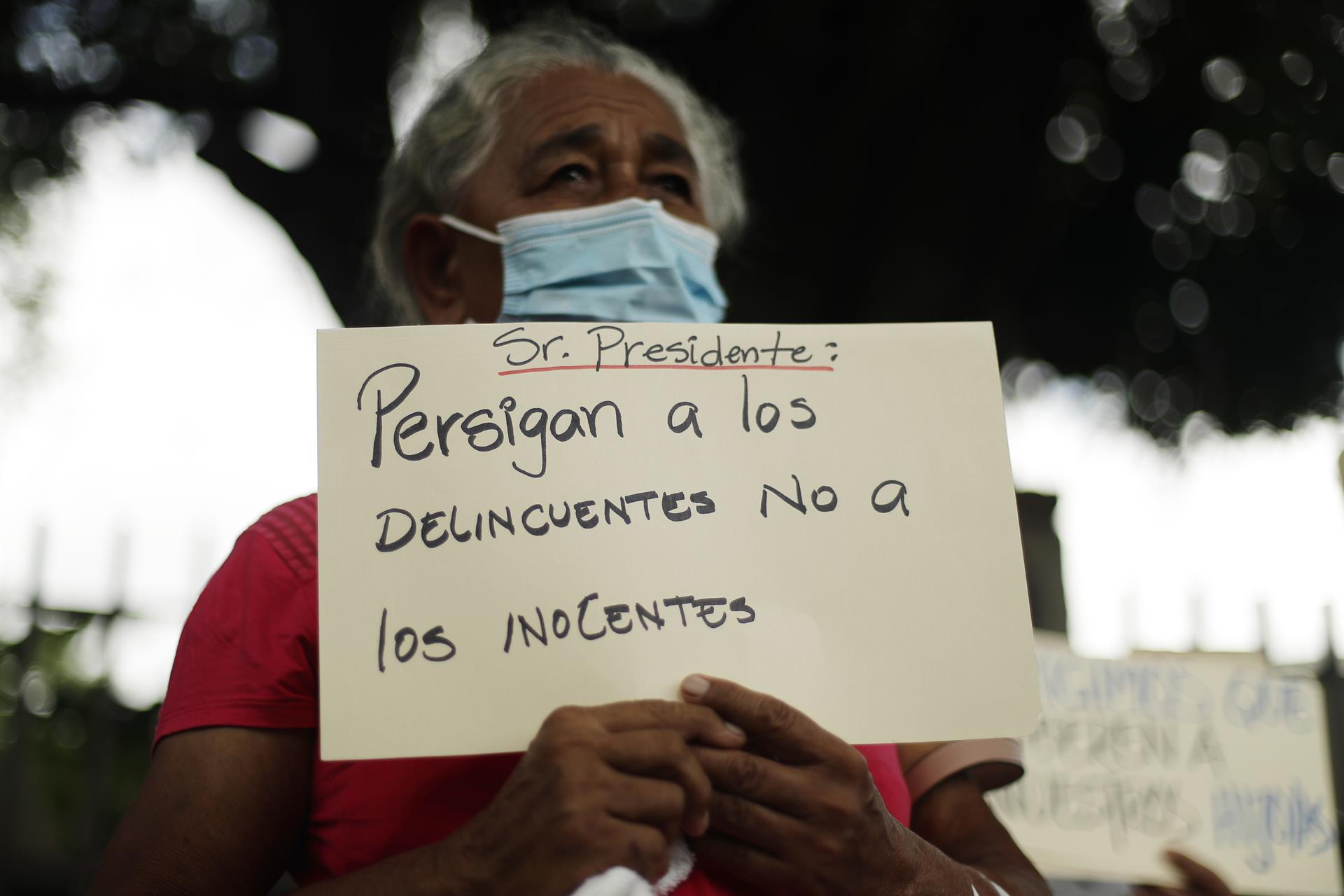La realidad de El Salvador no es la de la propaganda virtual del oficialismo