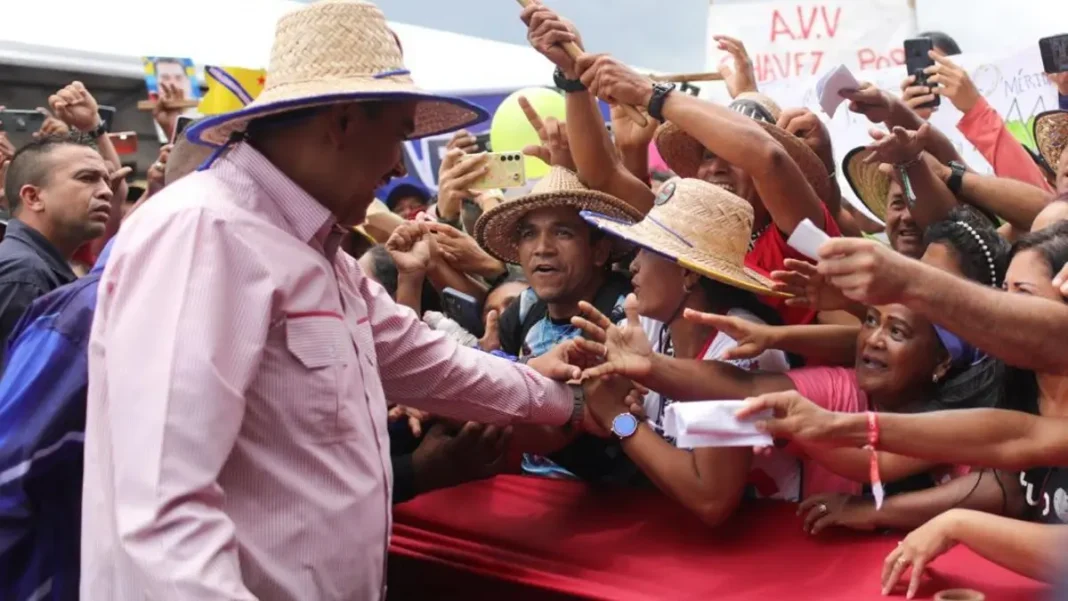 El candidato Nicolás Maduro ha protagonizado una campaña en la cual ha recorrido varios Estados del país. || Foto: VTV